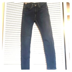 Levi 519 Jeans
